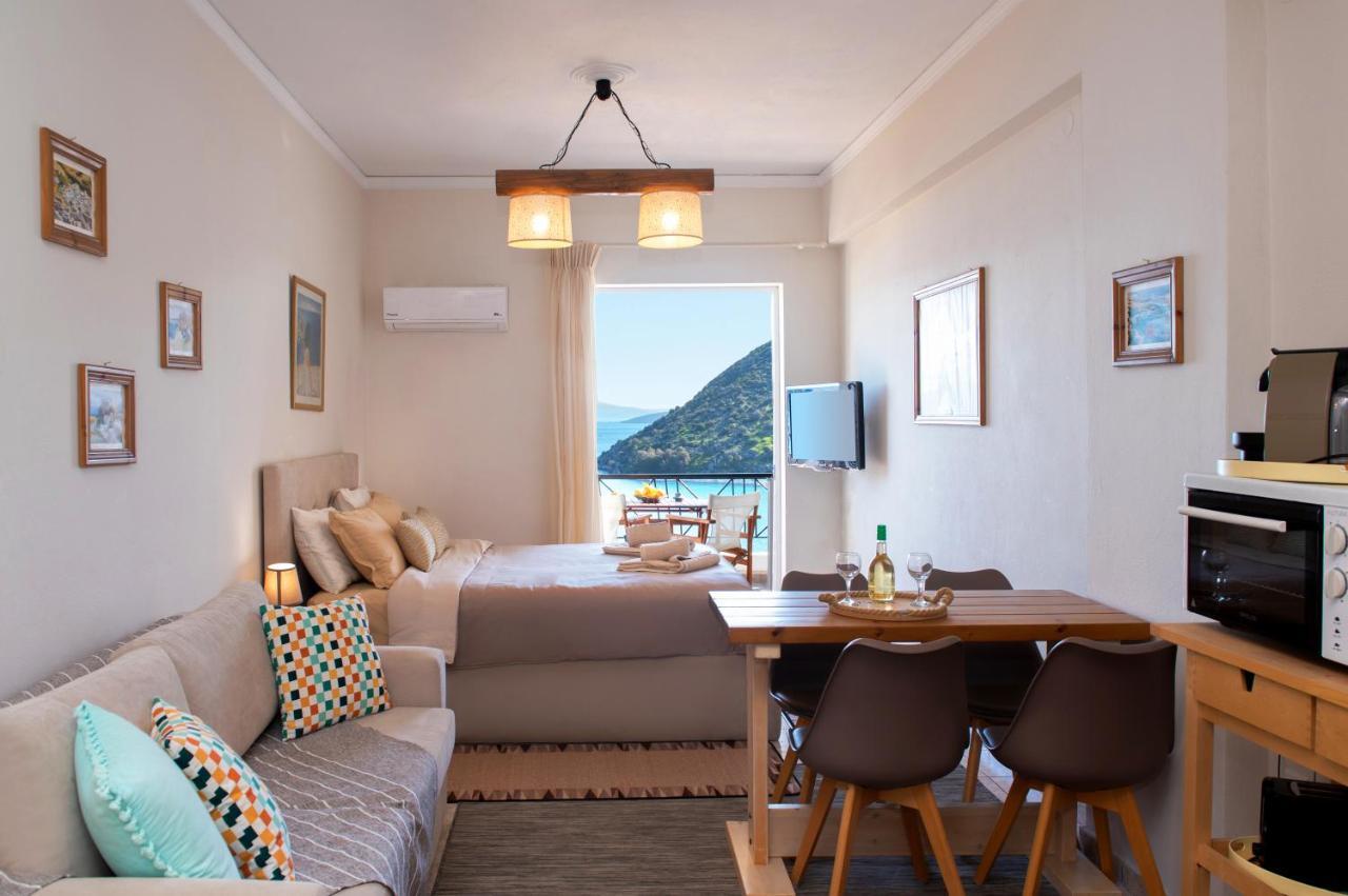 Lovely Studio With Awesome View Tolón Exteriér fotografie